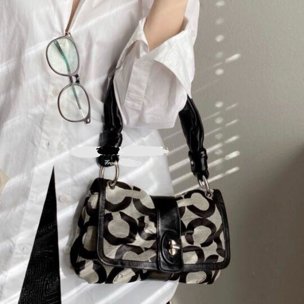Rare! COACH Parker Black Leather Shoulder Handbag 13408